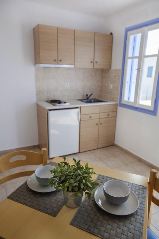 Astarti Apartments Livadi  Pokój zdjęcie